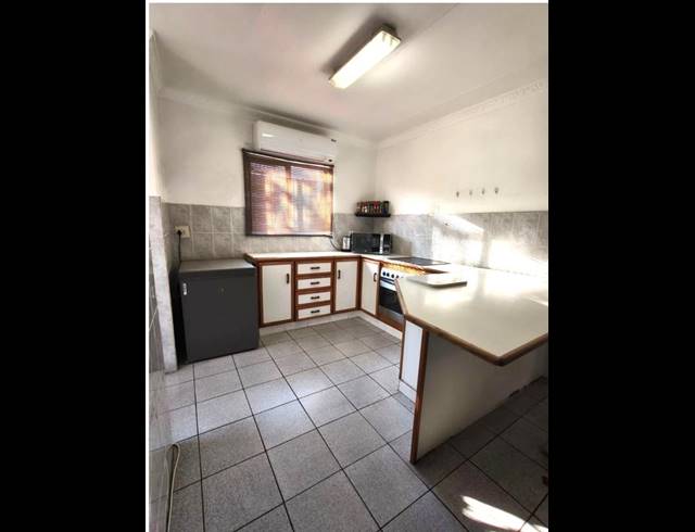 2 BEDROOM TOWNHOUSE FOR SALE IN BIRDSWOOD